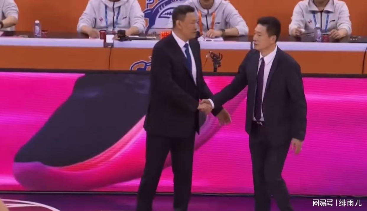 开云-换帅的前奏？广东“七冠教头”霸气放话，朱芳雨施压杜锋！