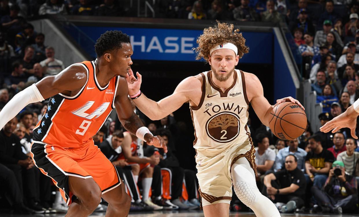 开云-首发出场，5中1得4分，正负值-18，全队最低！勇士还是迷之自信啊