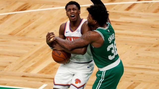 开云中国官方网站-巴雷特投篮稳定性显著提升 尼克斯却依旧难求一胜