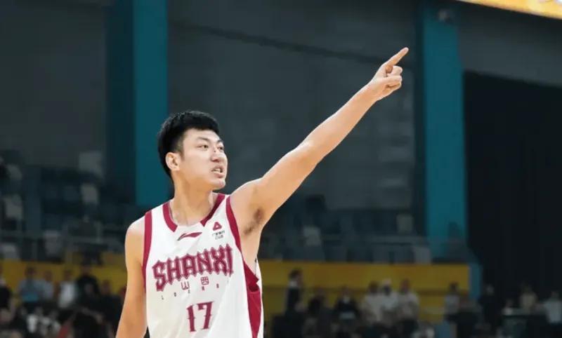 开云中国官方网站-焦海龙G1赛后与球迷争执,CBA官宣被罚3万,G2激烈对抗仍将继续!